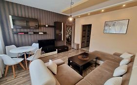 Family Apartment Vadaš